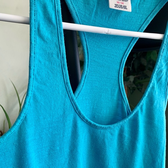 Victoria’s Secret PINK tank top.  size Medium GUC - Picture 5 of 9